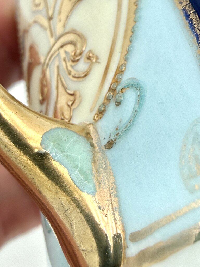 VTG Nippon Blue And Gold Floral Tea Pot With 4 Tea Cups
