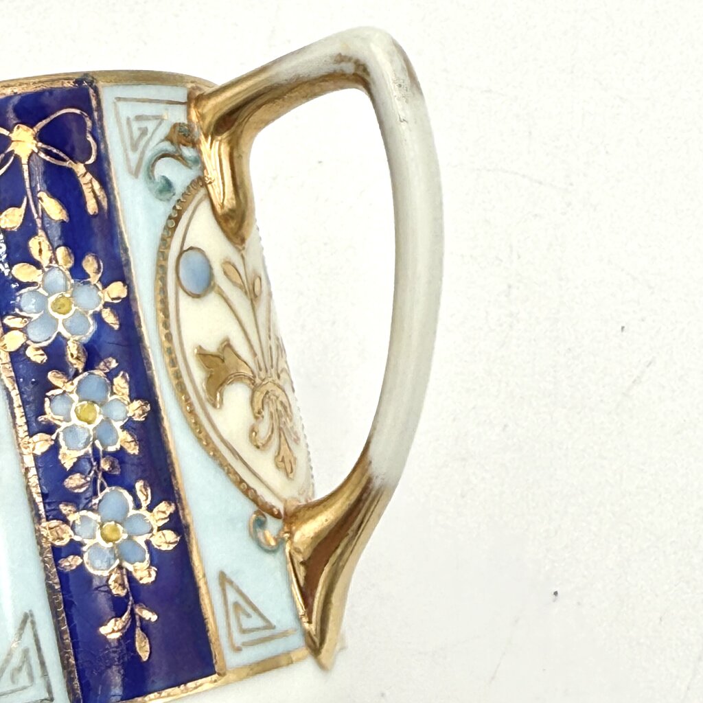 VTG Nippon Blue And Gold Floral Tea Pot With 4 Tea Cups