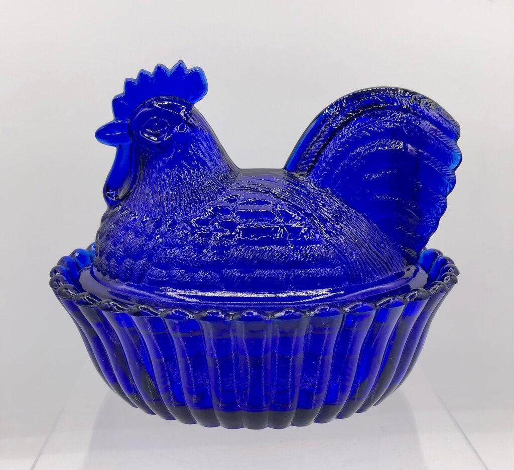 Westmoreland Cobalt Blue glass Nesting Hen Covered Dish /b