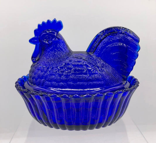 Westmoreland Cobalt Blue glass Nesting Hen Covered Dish /b