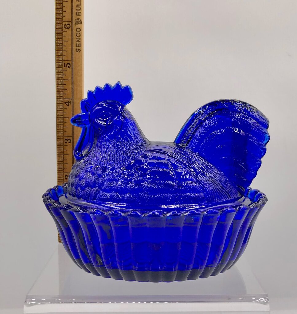 Westmoreland Cobalt Blue glass Nesting Hen Covered Dish /b