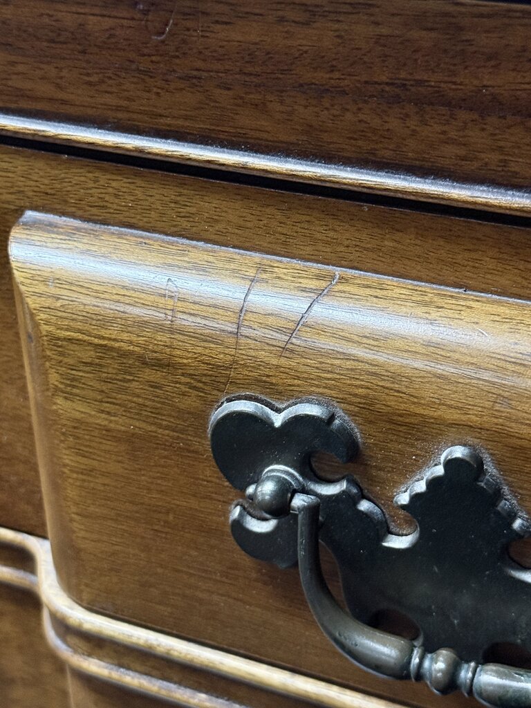 Maddox of Jamestown Hutch With Bubble Glass Doors