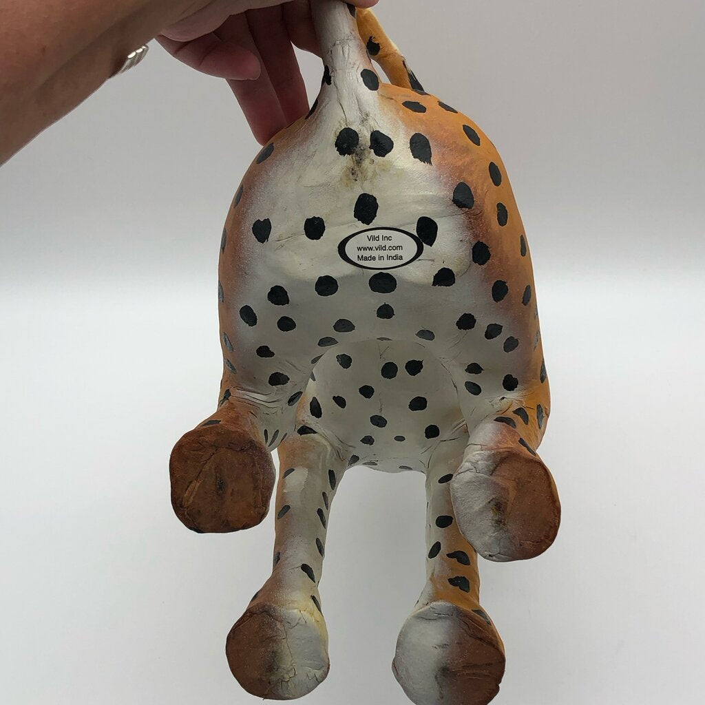 Vtg Hand Painted Leather Cheetah 17” Figurine /b