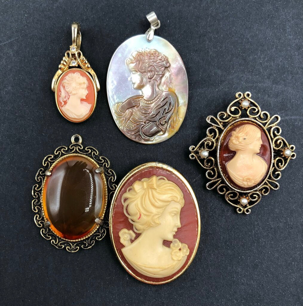 Lot of 5 Vintage Faux Cameo Pendants & Brooches /b