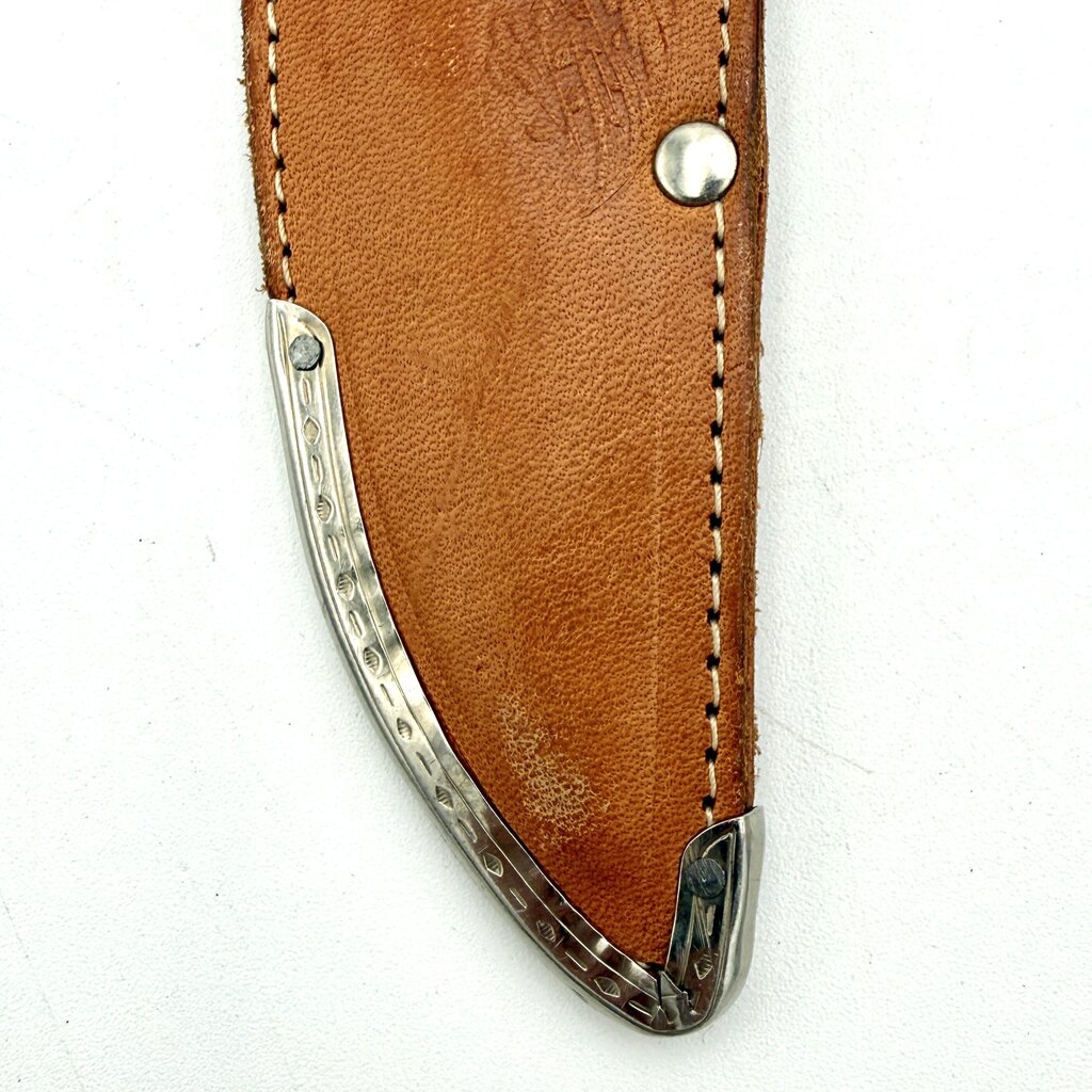 VTG Edge Mark Model 465 Deer Foot Hunting Knife with Leather Sheath