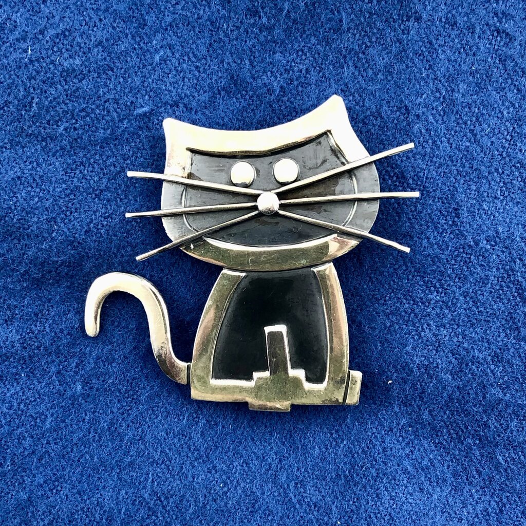 Vtg Sterling Silver Whiskered Cat Brooch /b