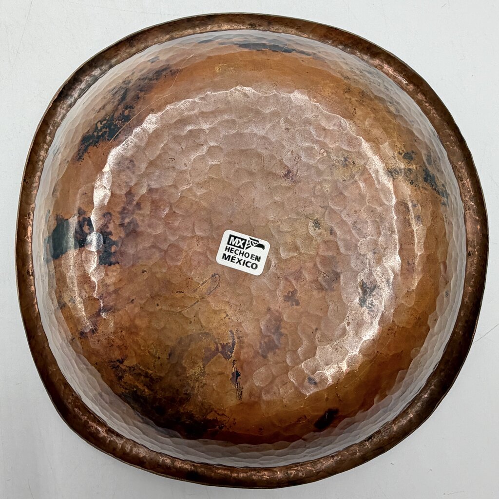Vintage Hand Hammered 7” Copper Bowl Made in Mexico /cb