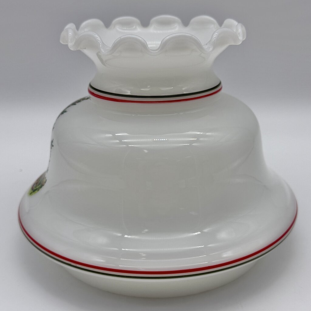 Vintage Brass Hurricane Parlor Lamp w/White Glass Ruffled Christmas Tree Shade 14 1/2” /cb