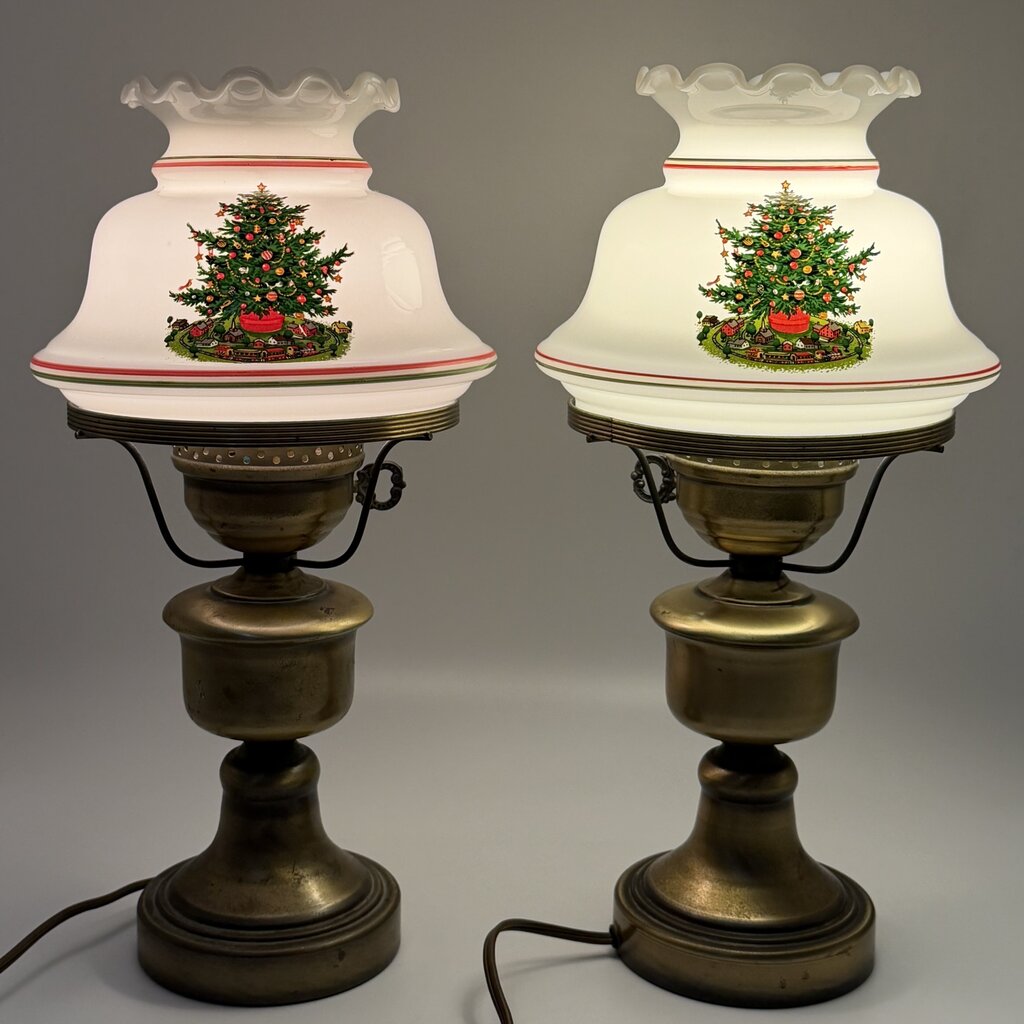 Vintage Pair Of Brass Hurricane Parlor Lamp w/White Glass Ruffled Christmas Tree Shades 14 1/2” /cb