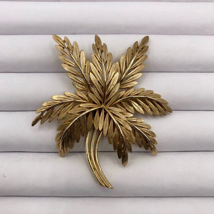 Large Vintage Trifari Lace Leaves Brooch /b