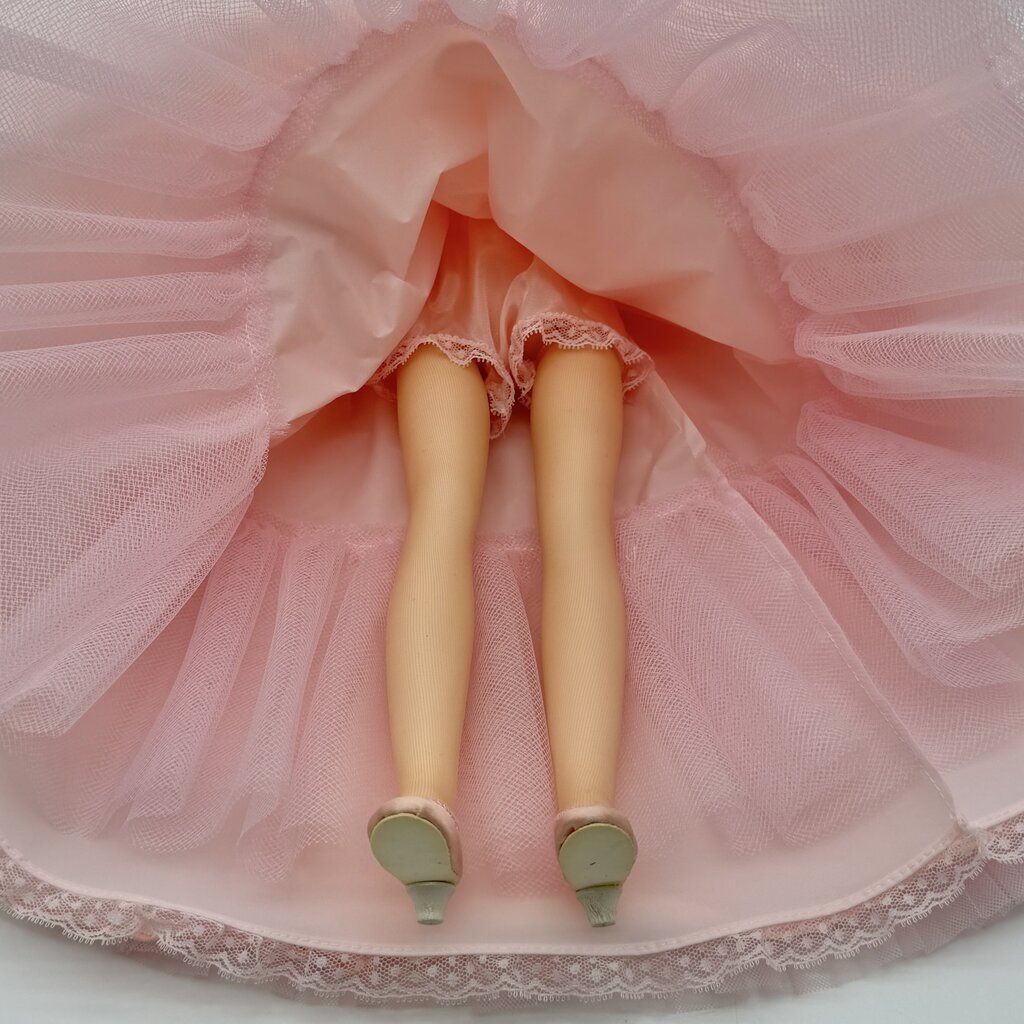 Vintage Madame Alexander Elise #1655 Bridesmaid Doll 17” in Box Beautiful /cb