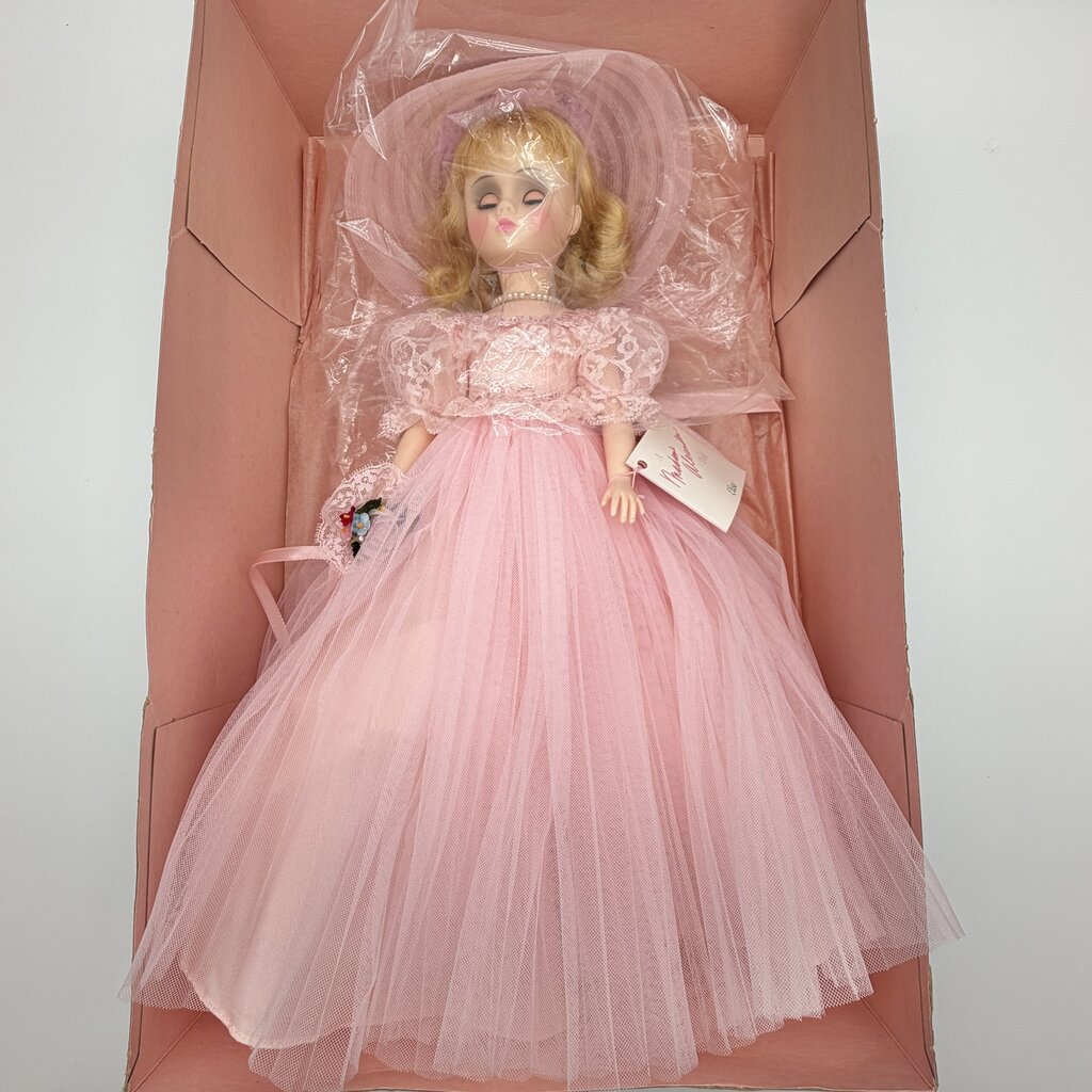 Vintage Madame Alexander Elise #1655 Bridesmaid Doll 17” in Box Beautiful /cb