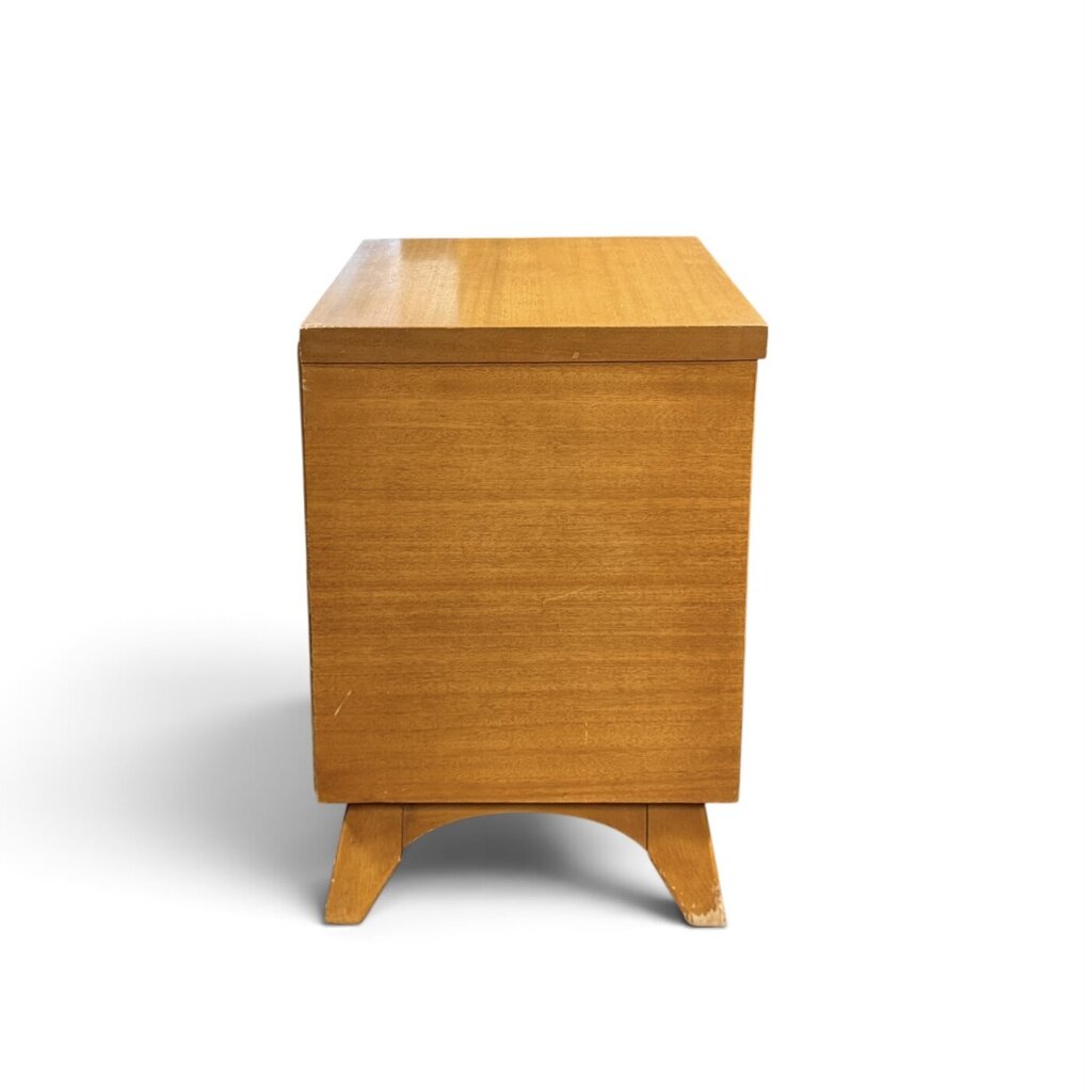 Tri-Bond Furniture Oak 2 Drawer Nightstand