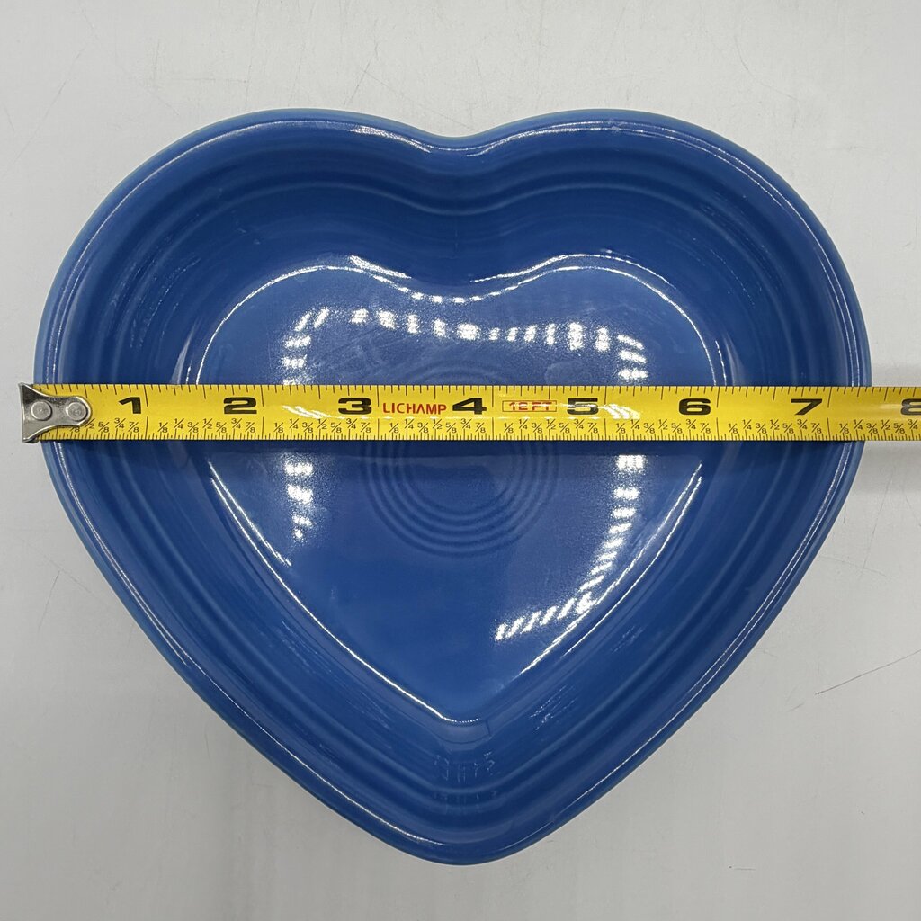 Homer Laughlin Fiesta Heart Shaped Bowls 7 1/2” Lapis & Scarlet Red Set/2 /cb