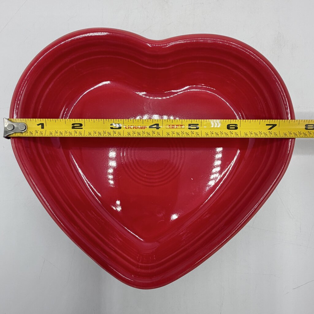 Homer Laughlin Fiesta Heart Shaped Bowls 7 1/2” Lapis & Scarlet Red Set/2 /cb