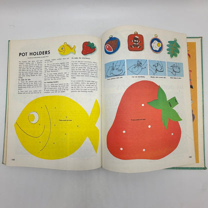 Vintage 1953 McCall’s Giant Golden Make-It Book Children Activity Hardcover Book /cb