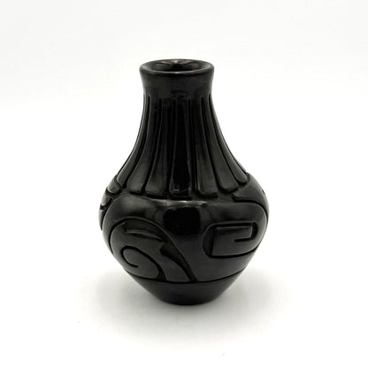 Stella Chavarria Water Jar with Carved Avanyu and 15 Carved Feathers