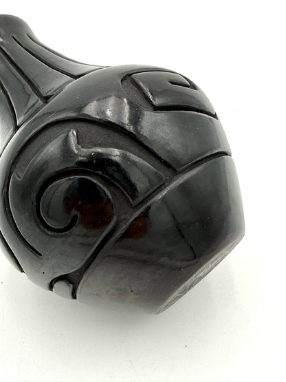 Stella Chavarria Water Jar with Carved Avanyu and 15 Carved Feathers
