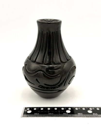 Stella Chavarria Water Jar with Carved Avanyu and 15 Carved Feathers