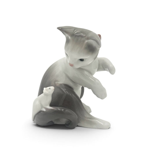 VTG Lladro Cat and Mouse Porcelain Figurine no. 5236