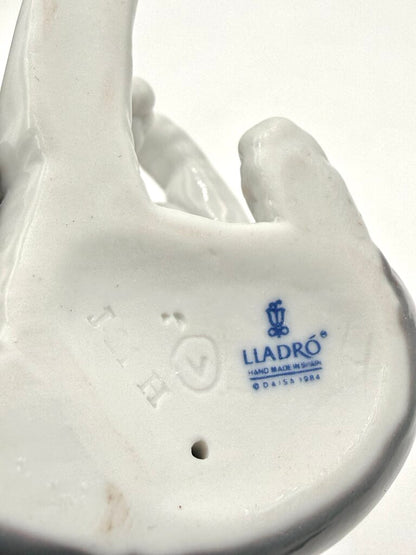 VTG Lladro Cat and Mouse Porcelain Figurine no. 5236