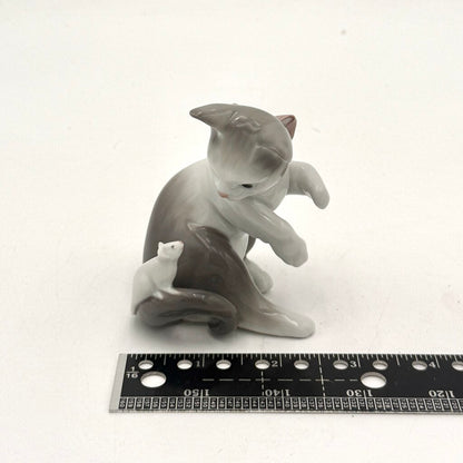 VTG Lladro Cat and Mouse Porcelain Figurine no. 5236