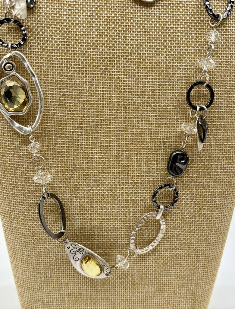 Statement Necklace & Earrings Set Silver-toned with Faceted Yellow Details /j