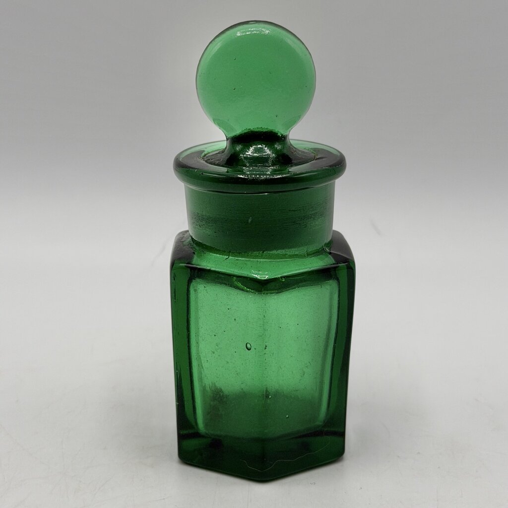 Antique Victorian Hexagonal Emerald Green Glass Smelling Salts Bottle /cb