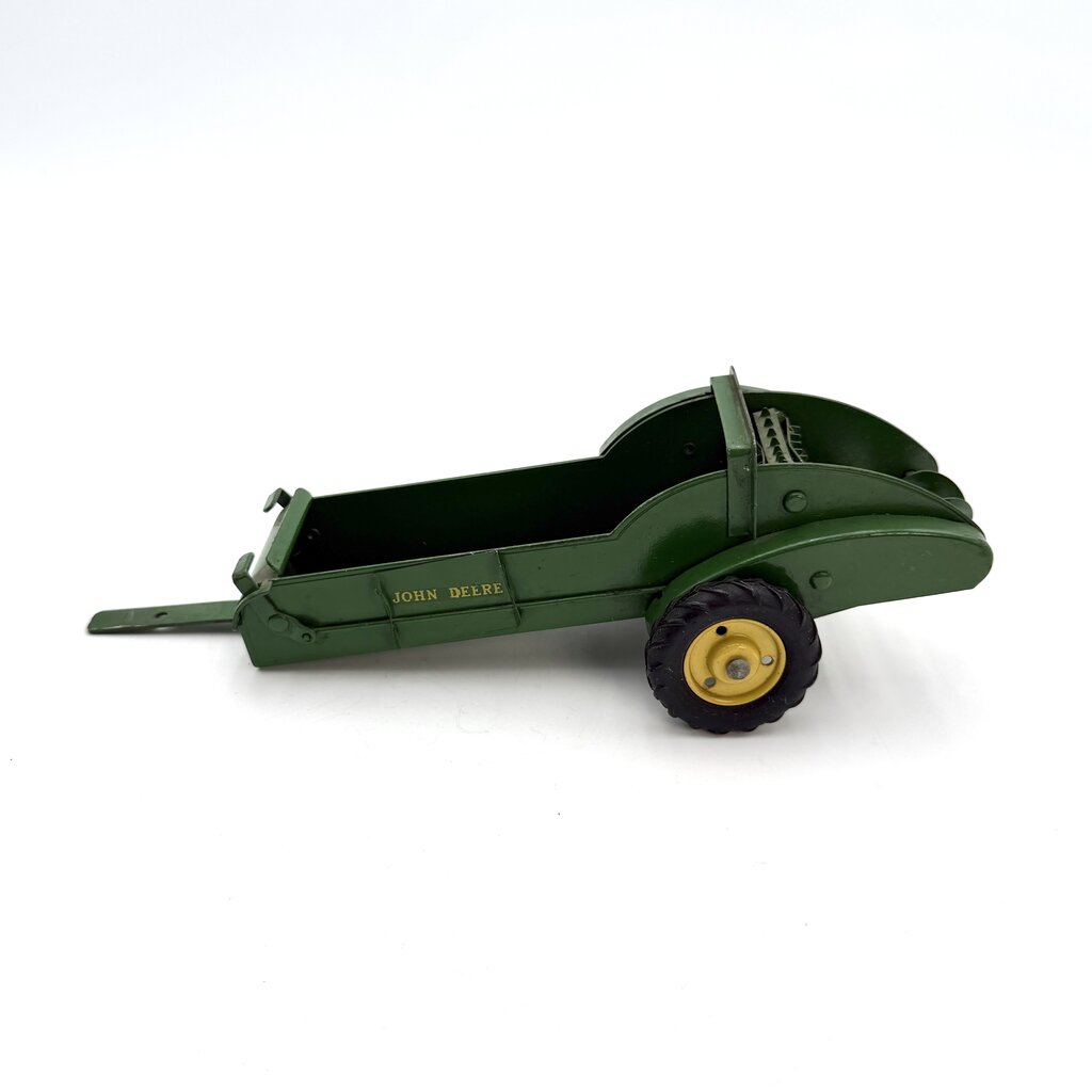 VTG John Deere 1:16 Diecast Farm Tractor w/ Disc Harrow & Manure Spreader
