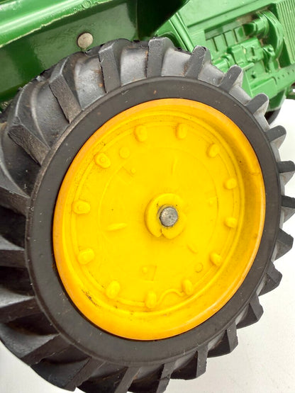 VTG John Deere 1:16 Diecast Farm Tractor w/ Disc Harrow & Manure Spreader