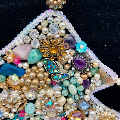 Vintage Framed Jewelry Art Christmas Tree on Velvet 18x22 /b