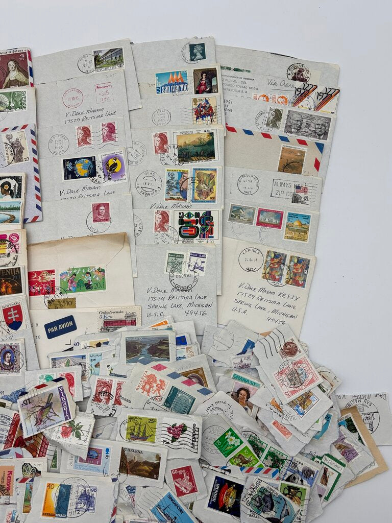 Lot of 200+ Vtg. International Stamps & Covers /j