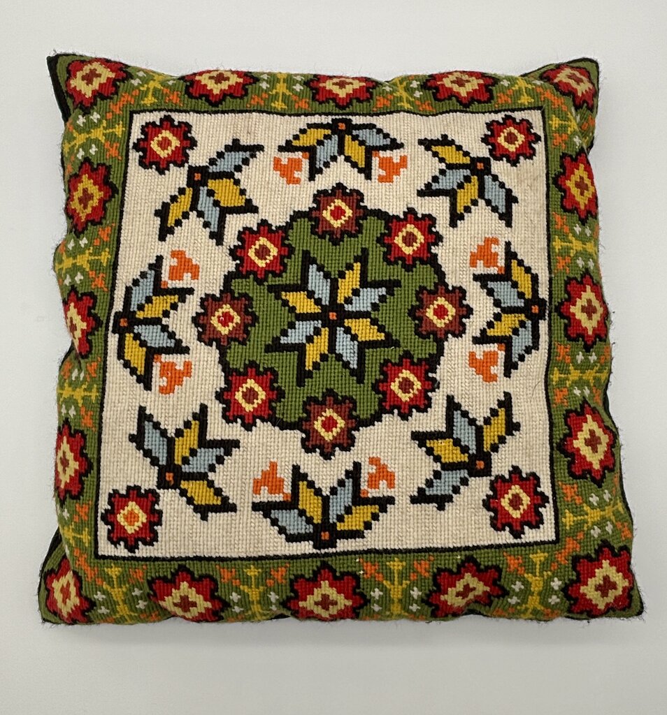 Vtg. Scandinavian Needlepoint Pillow Nordic Design /j