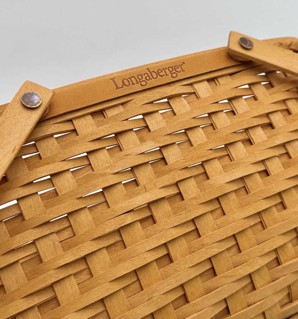 Longaberger 2000 Founder's Market Picnic Basket