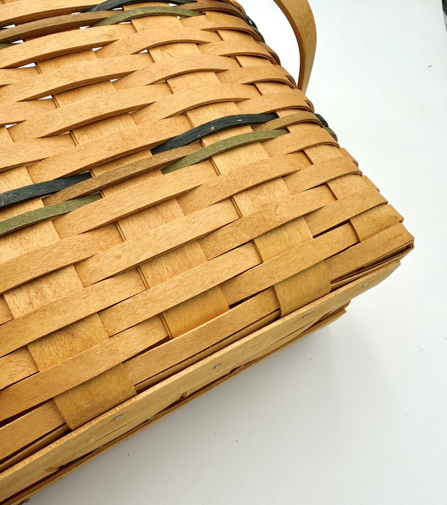 Longaberger 2001 VIP Sales Woven Storage Basket w/ Plaid Liner & Insert