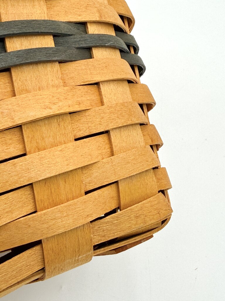 Longaberger 2000 Sales Award Handwoven Woven Wood Basket w/ Lid & Handle