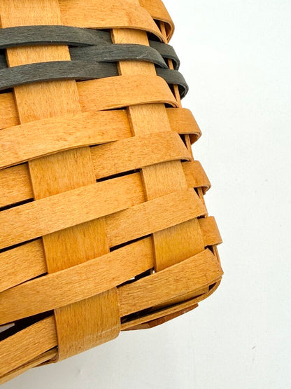 Longaberger 2000 Sales Award Handwoven Woven Wood Basket w/ Lid & Handle