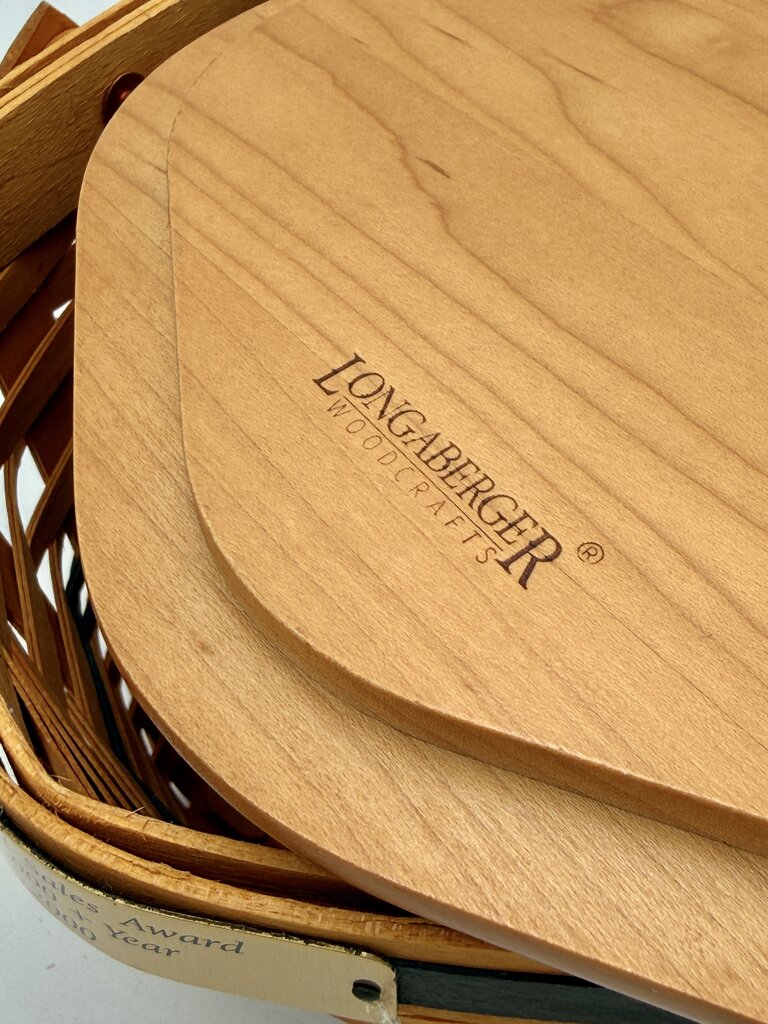 Longaberger 2000 Sales Award Handwoven Woven Wood Basket w/ Lid & Handle