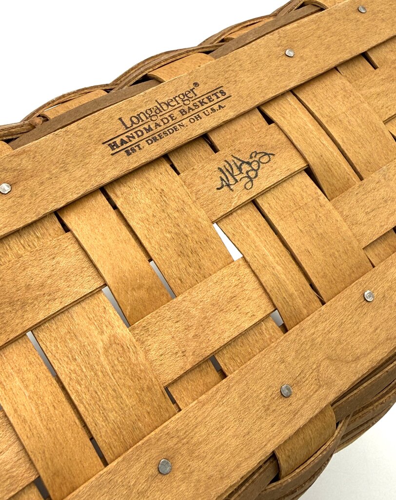 Longaberger 2003 VIP Sales Woven Maple Basket