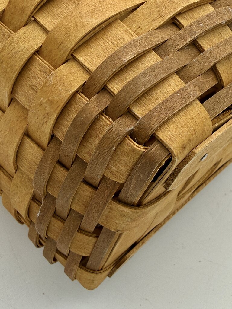 Longaberger 2003 VIP Sales Woven Maple Basket