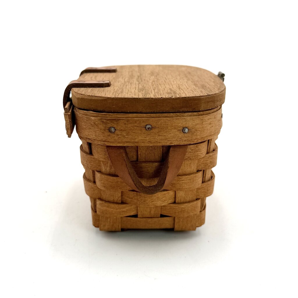 Set of 2 Longaberger Handwoven Lidded Basket w/ Leather Handles