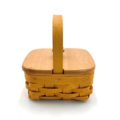Longaberger 2002 Tarragon Lidded Storage Basket