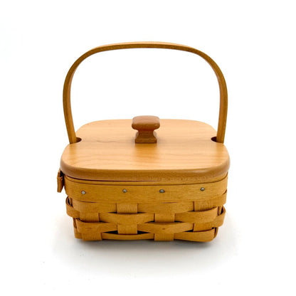 Longaberger 2002 Tarragon Lidded Storage Basket