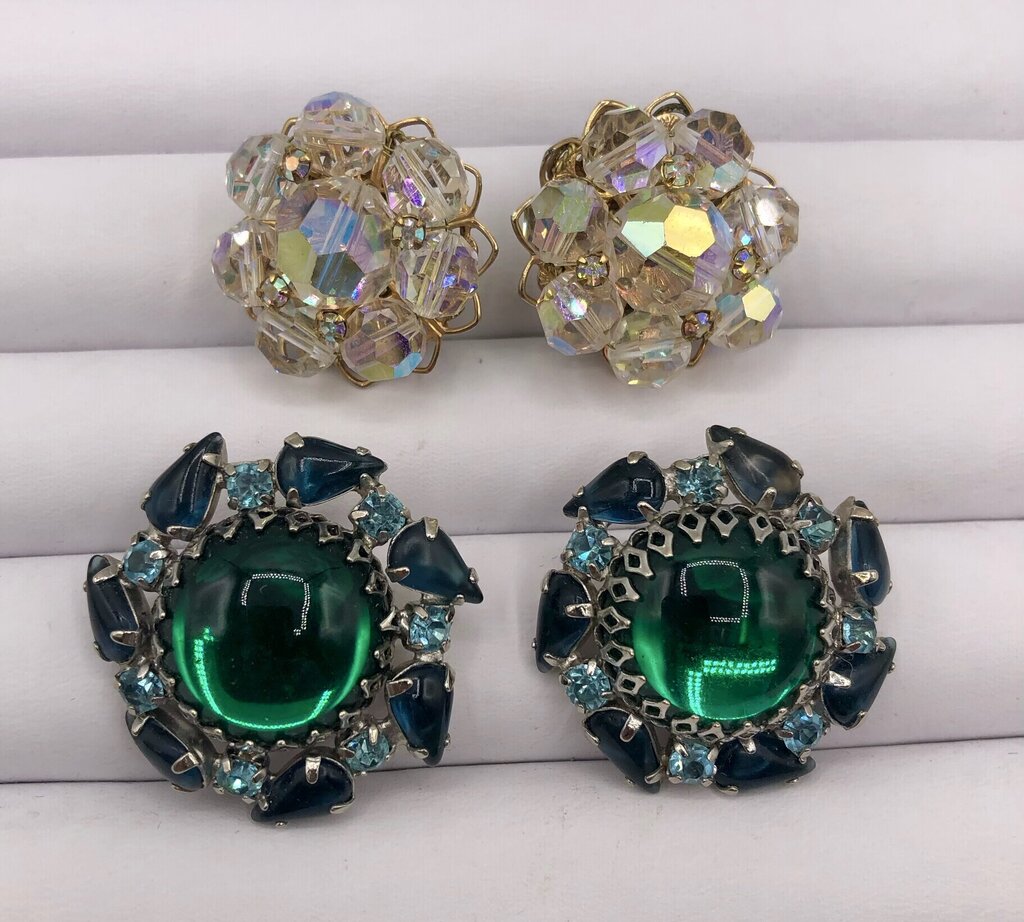 2 Pair Vtg Weiss & Alice Caviness Clip Earrings /b