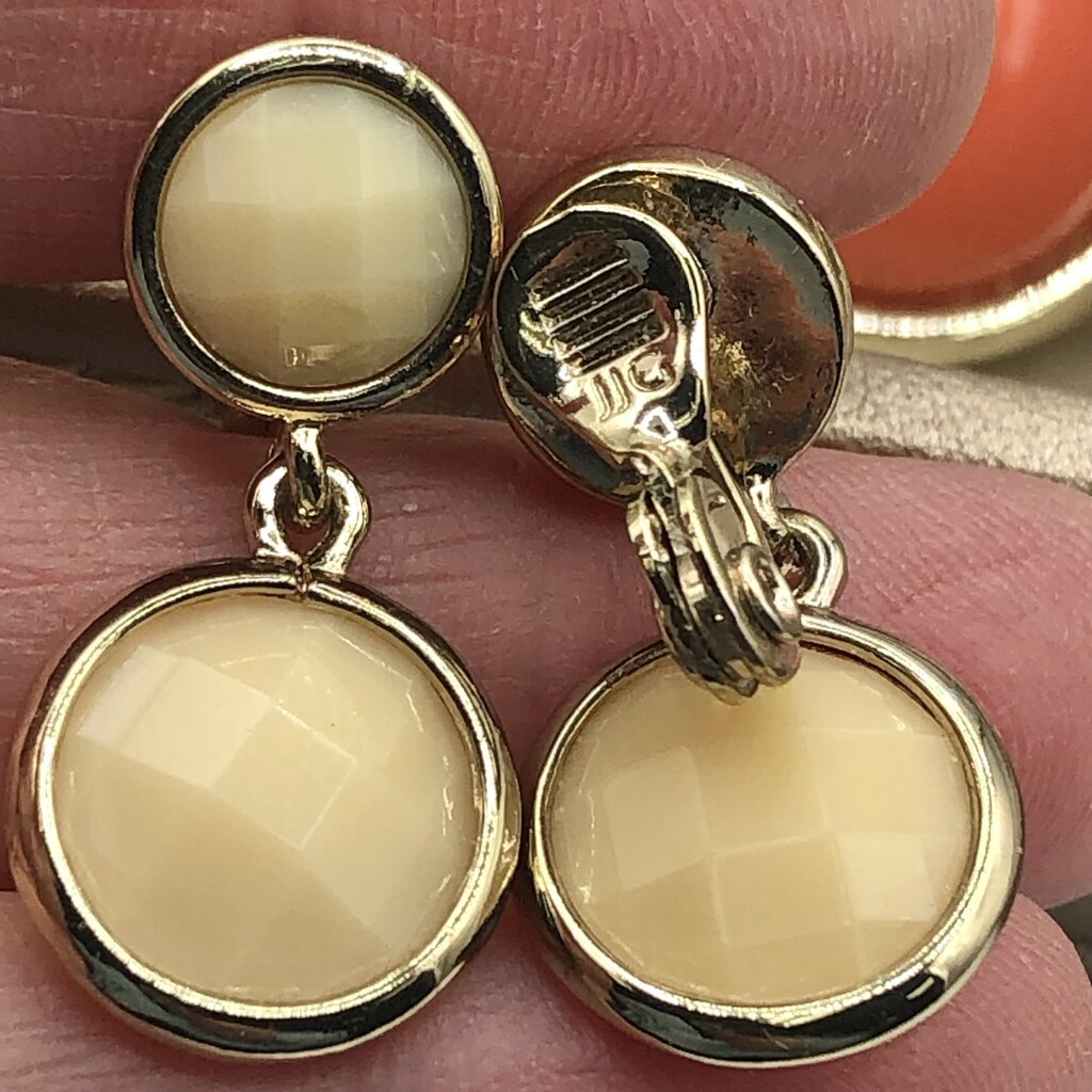 23 Vtg Pair Clip Earrings w/ 2 Storage Trays /b
