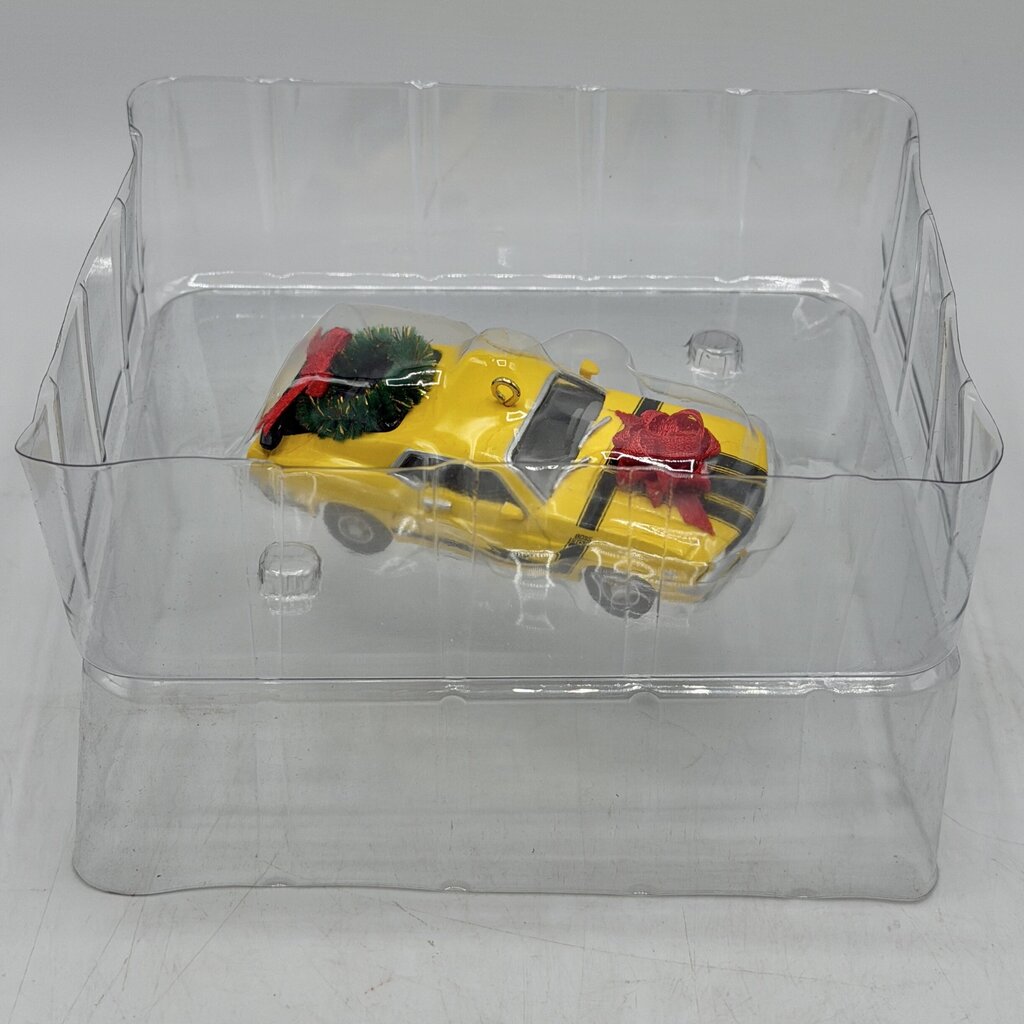 Vintage Carlton Cards Revved Wrapped & Ready ‘70 Ford Mustang Boss 302 Christmas Ornament w/Box /cb