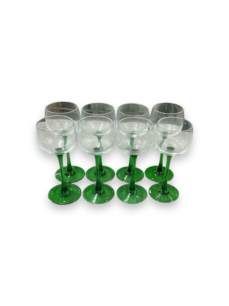 Set of 8 sherry glasses /18