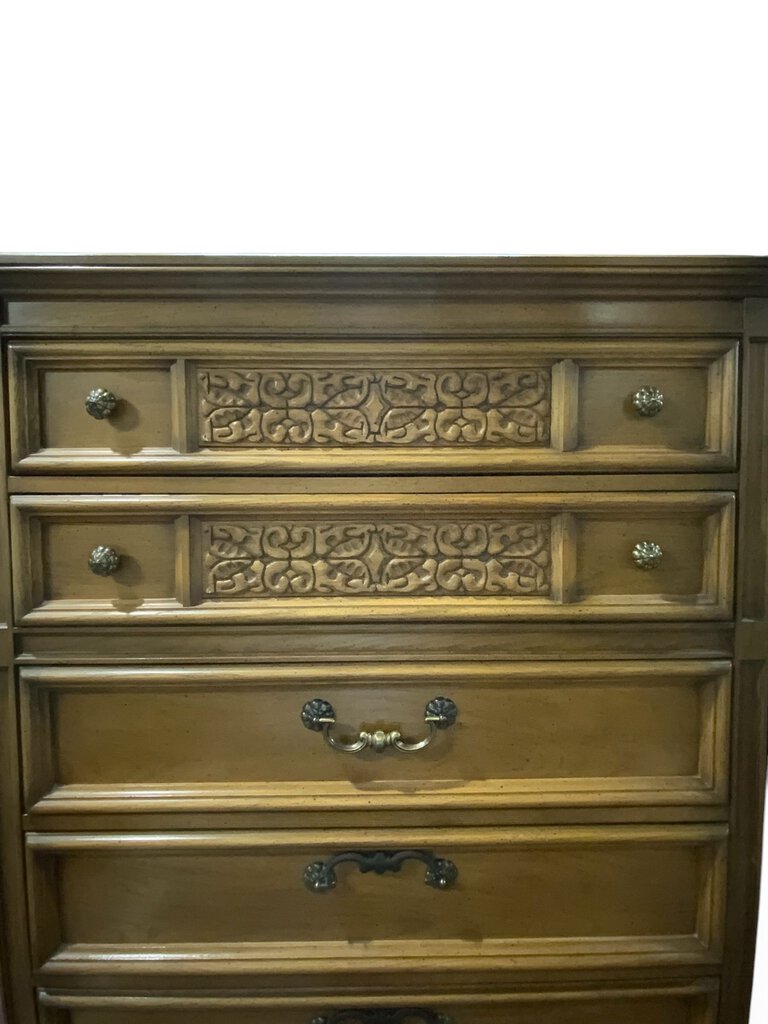 5 Drawer Tall Dresser