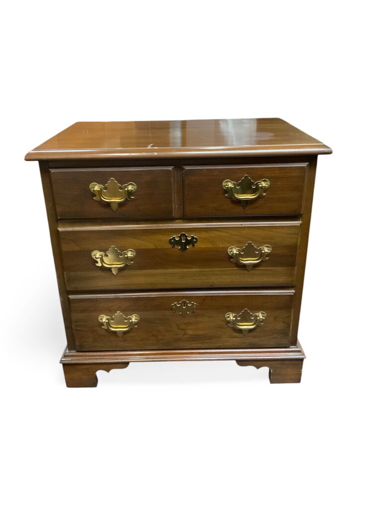 3 Drawer Nightstand