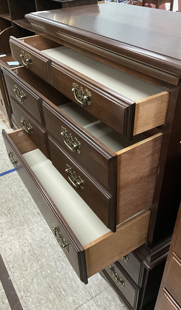 5 Drawer Dresser